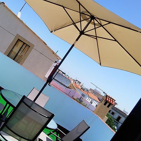 סביליה Hostal Casa Blanca מראה חיצוני תמונה