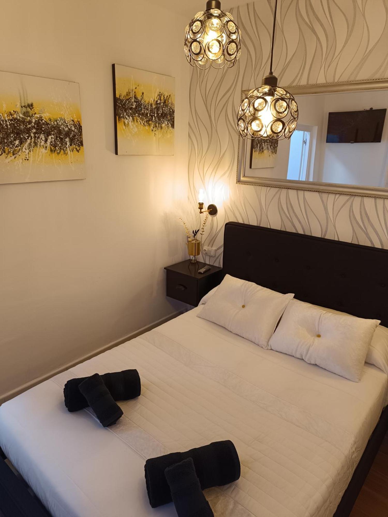 סביליה Hostal Casa Blanca מראה חיצוני תמונה