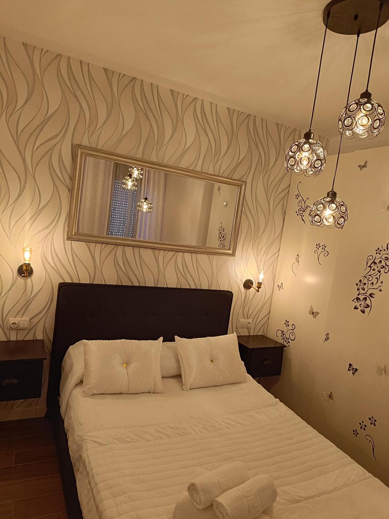 סביליה Hostal Casa Blanca מראה חיצוני תמונה