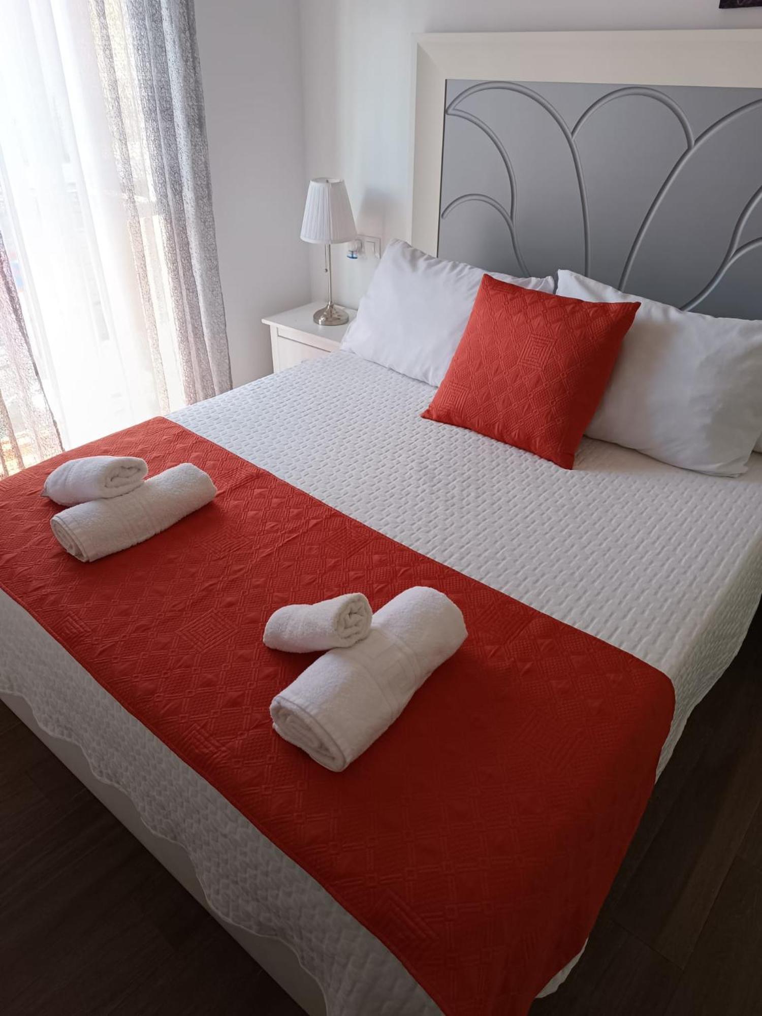 סביליה Hostal Casa Blanca מראה חיצוני תמונה