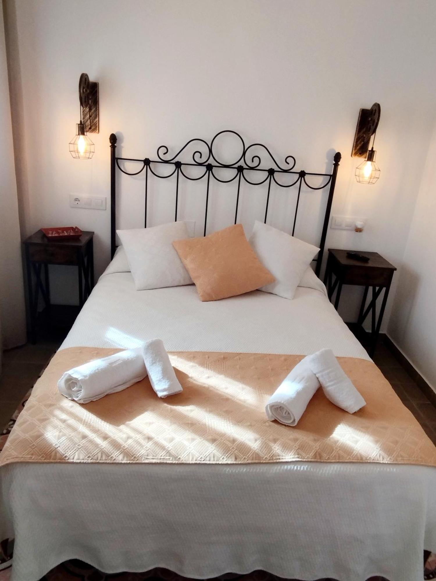 סביליה Hostal Casa Blanca מראה חיצוני תמונה